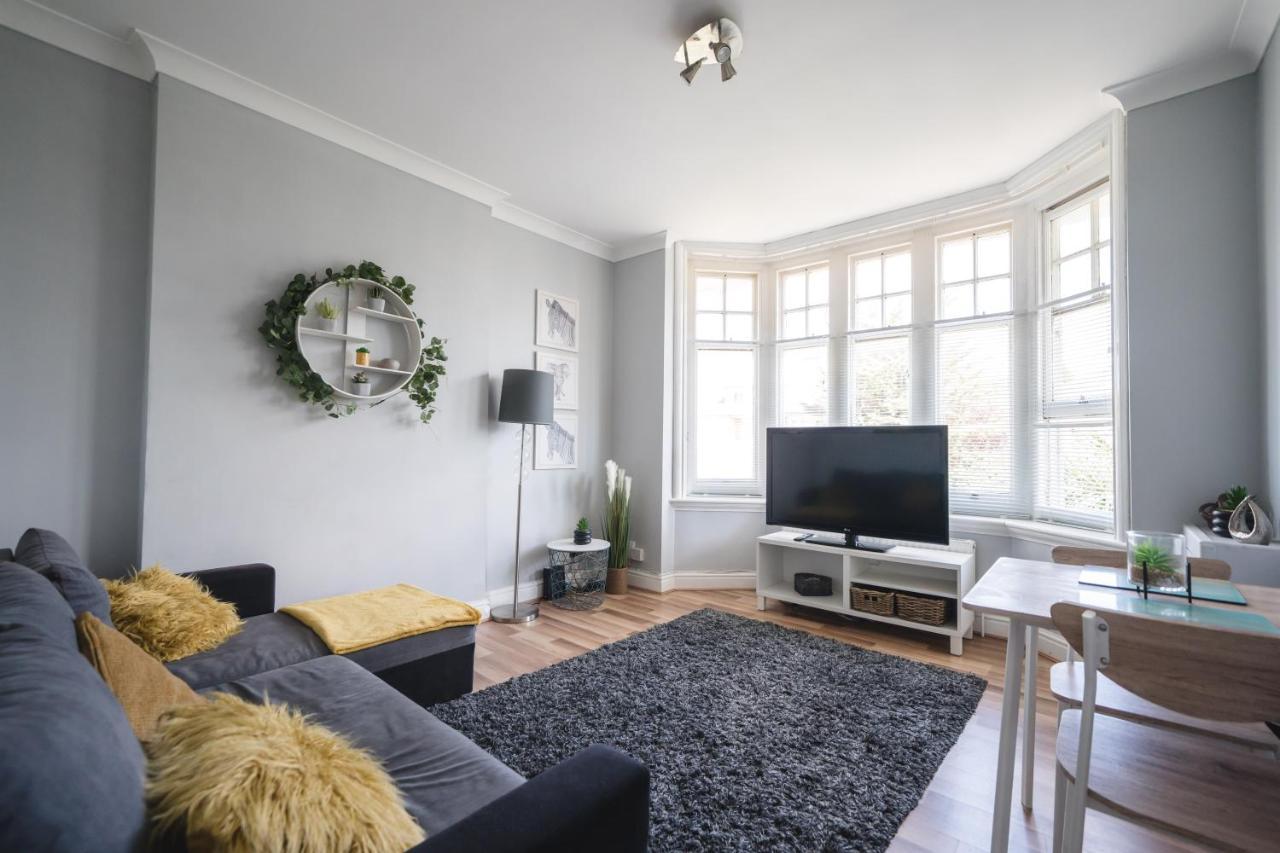 Luxury Apartment In Bournemouth Exterior photo